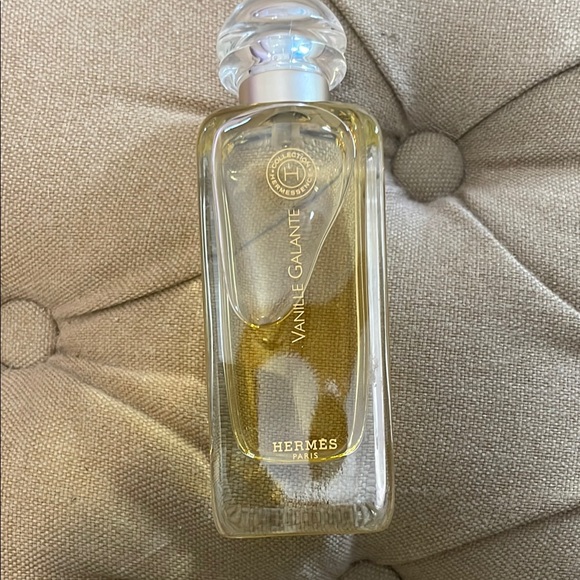 Hermes - Picture 1 of 4